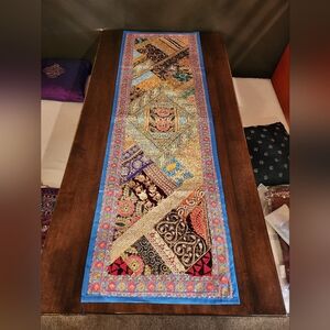 Handcraft table runner